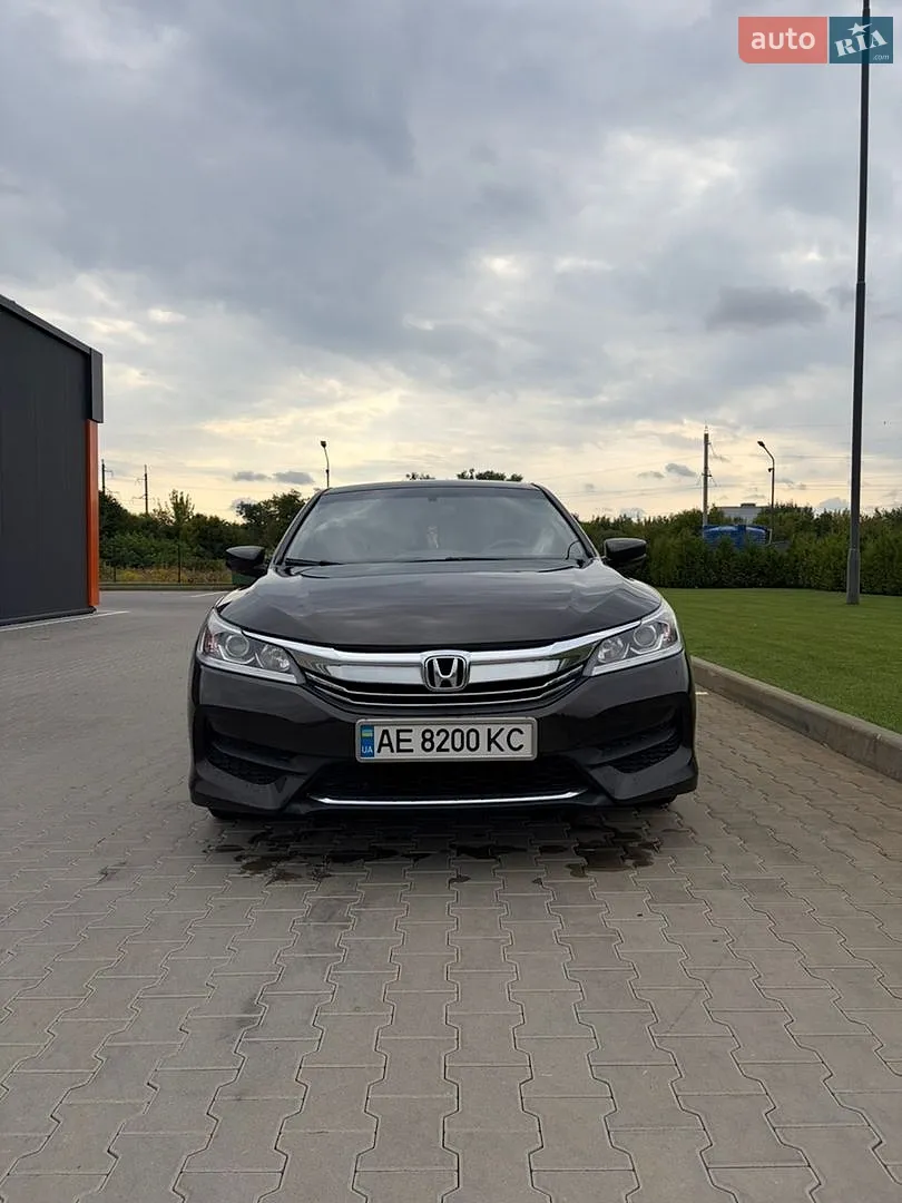 2017 Honda Accord - мініатюра 2