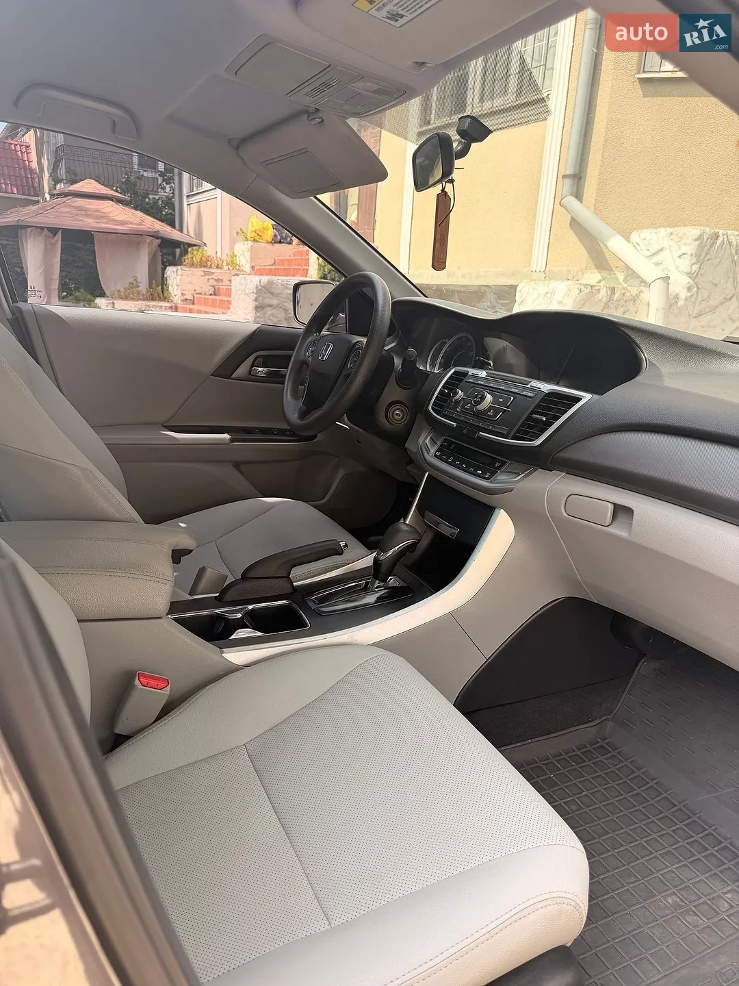 2015 Honda Accord - мініатюра 5
