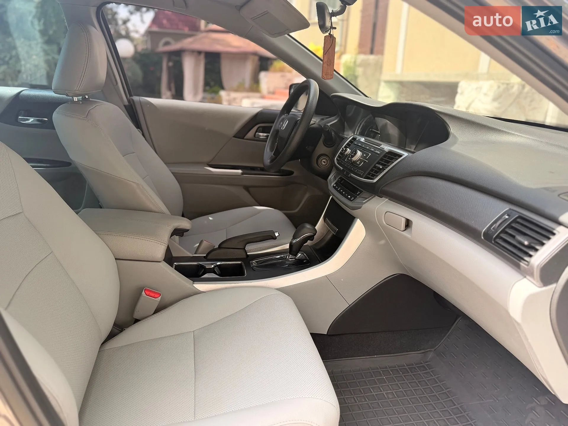 2015 Honda Accord - мініатюра 6