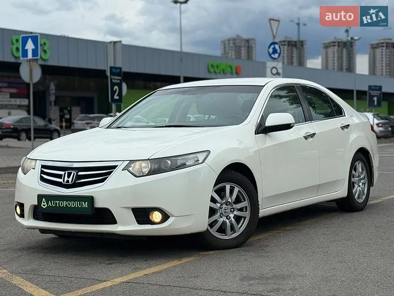 Honda Accord 2011