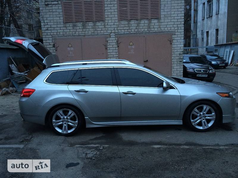 Универсал Honda Accord 2009 в Днепре