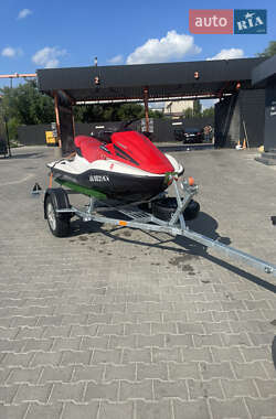 Гидроцикл туристический Honda AquaTrax F-12X 2005 в 