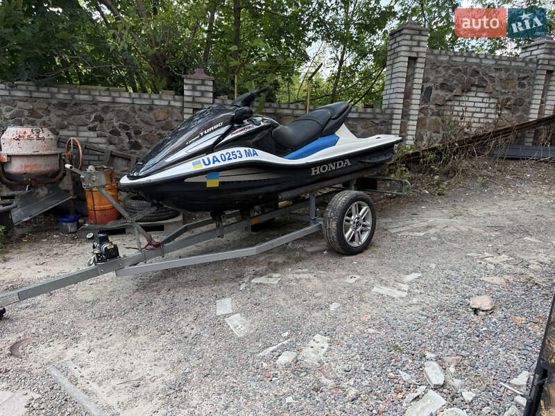 Гидроцикл туристический Honda AquaTrax F-12X 2007 в Киеве
