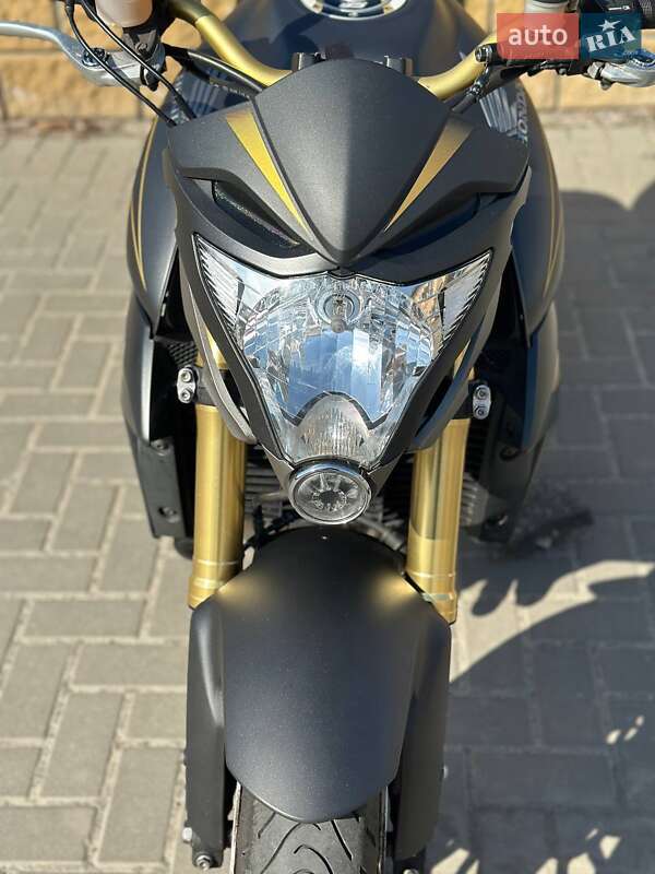 Мотоцикл Без обтекателей (Naked bike) Honda CB 1000R 2012 в Киеве