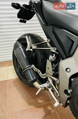 Мотоцикл Без обтекателей (Naked bike) Honda CB 1000R 2009 в 