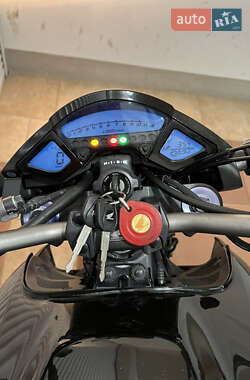 Мотоцикл Без обтекателей (Naked bike) Honda CB 1000R 2009 в 