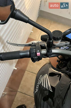 Мотоцикл Без обтекателей (Naked bike) Honda CB 1000R 2009 в 