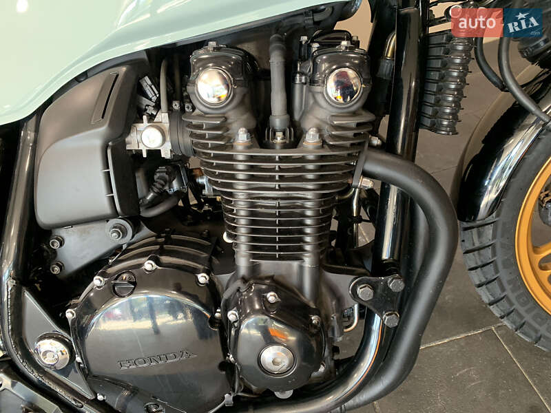Кафе рейсер Honda CB 1100 2014 в Львове