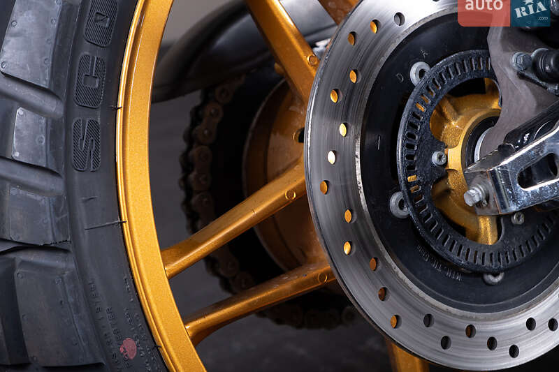 Кафе рейсер Honda CB 1100 2014 в Львове