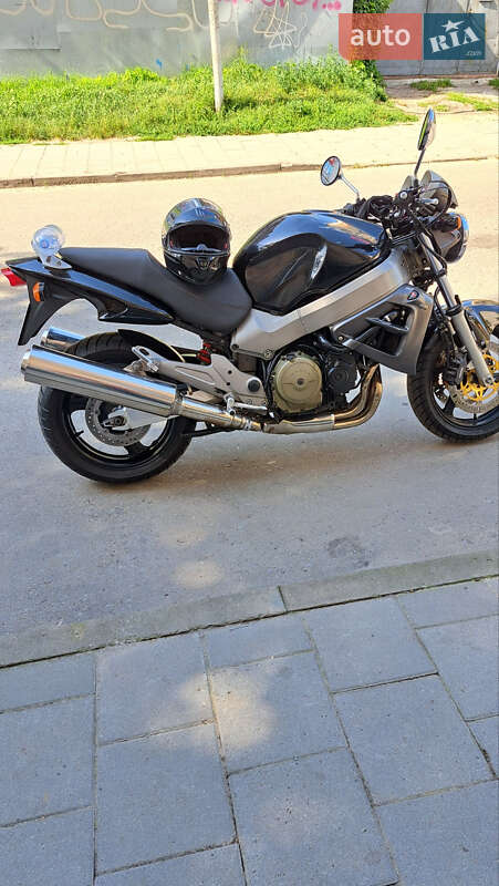 Спортбайк Honda CB 1100SF X-11 2000 в Львове фото 6 Спортбайк Honda CB 1100SF X-11 2000 в Львове