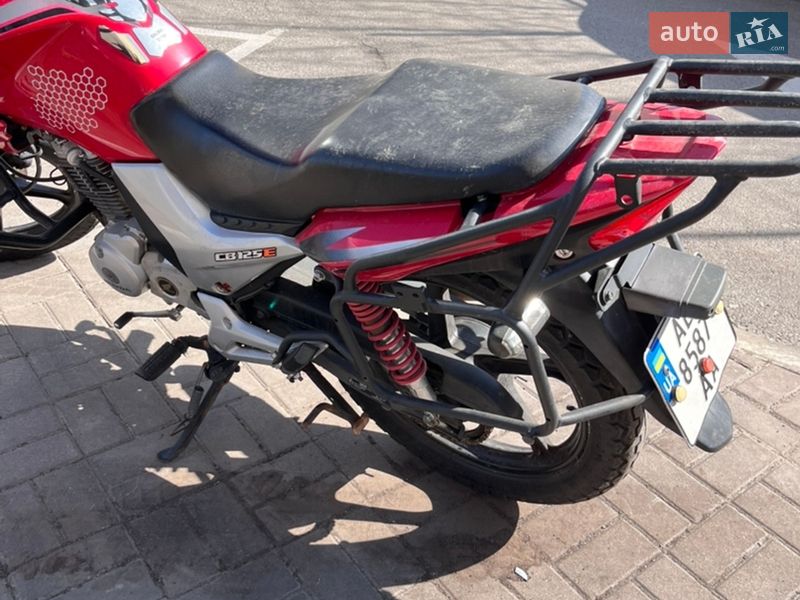 Мотоцикл Без обтікачів (Naked bike) Honda CB 125F 2015 в Києві