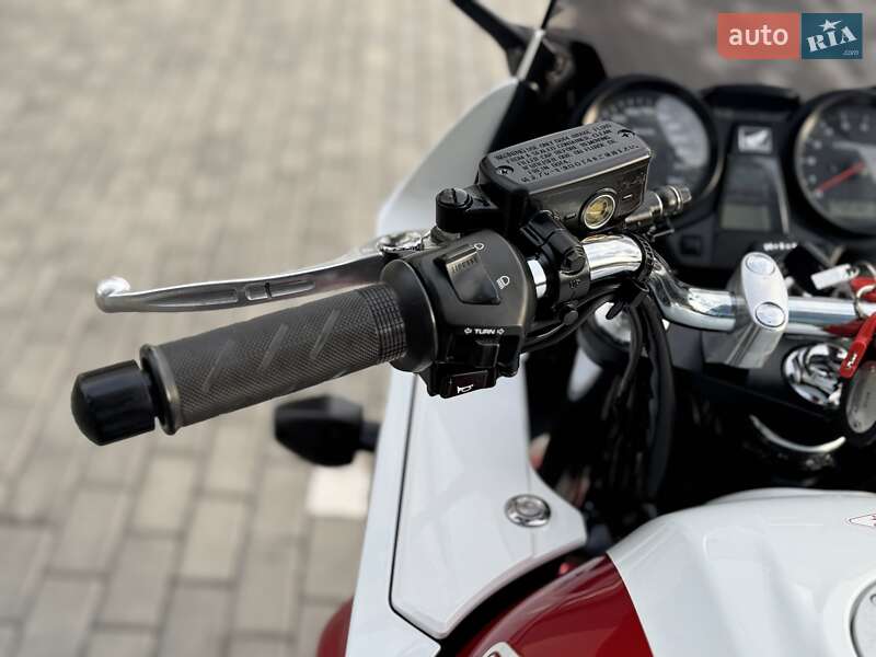 Мотоцикл Спорт-туризм Honda CB 1300S 2006 в Ровно