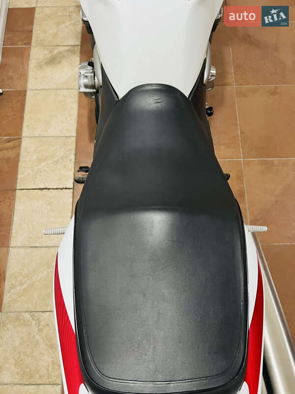 Мотоцикл Спорт-туризм Honda CB 1300S 2006 в Киеве