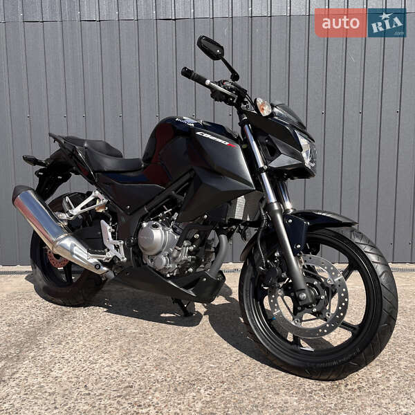 Honda CB 250F Hornet 2015 Honda CB 250F Hornet 2015