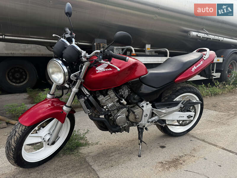 Мотоцикл Классик Honda CB 250F Hornet 2005 в Броварах