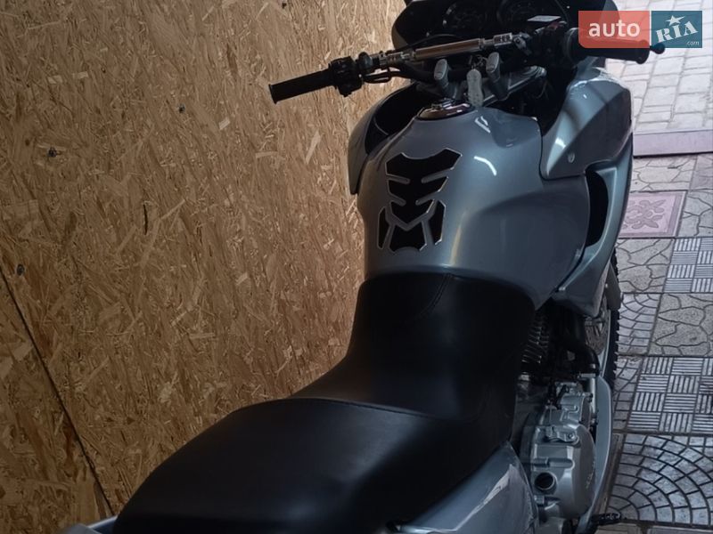 Мотоцикл Туризм Honda CB 250R 2011 в Изюме