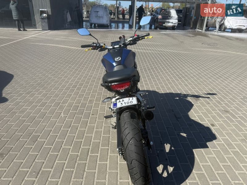 Мотоцикл Без обтекателей (Naked bike) Honda CB 300F 2020 в Киеве фото 8 Мотоцикл Без обтекателей (Naked bike) Honda CB 300F 2020 в Киеве