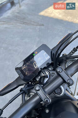 Мотоцикл Без обтекателей (Naked bike) Honda CB 300R 2021 в 