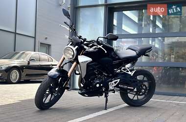 Мотоцикл Без обтекателей (Naked bike) Honda CB 300R 2020 в 
