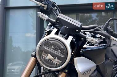 Мотоцикл Без обтекателей (Naked bike) Honda CB 300R 2020 в 