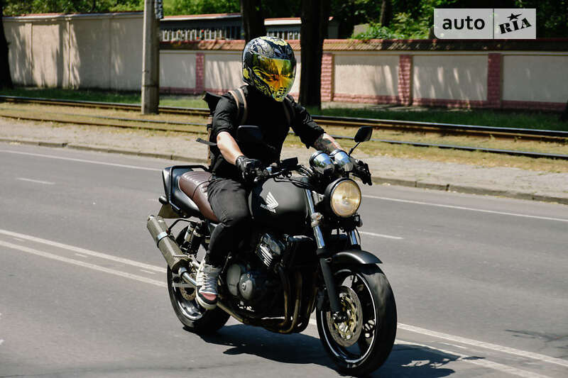 Мотоцикл Без обтекателей (Naked bike) Honda CB 400SF 1994 в Одессе