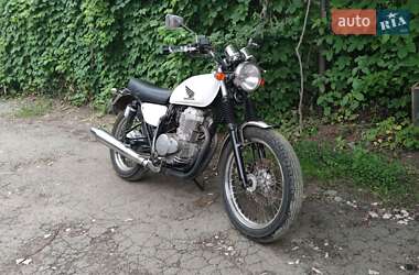 Кафе рейсер Honda CB 400SF 2004 в 
