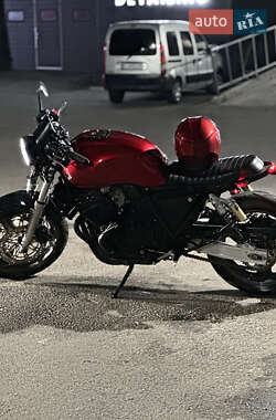 Мотоцикл Кастом Honda CB 400SF 2001 в  фото 5 Мотоцикл Кастом Honda CB 400SF 2001 в