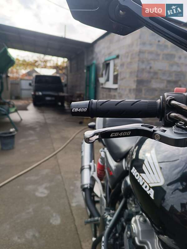 Мотоцикл Классік Honda CB 400SF 2003 в Слов'янську фото 26 Мотоцикл Классік Honda CB 400SF 2003 в Слов'янську