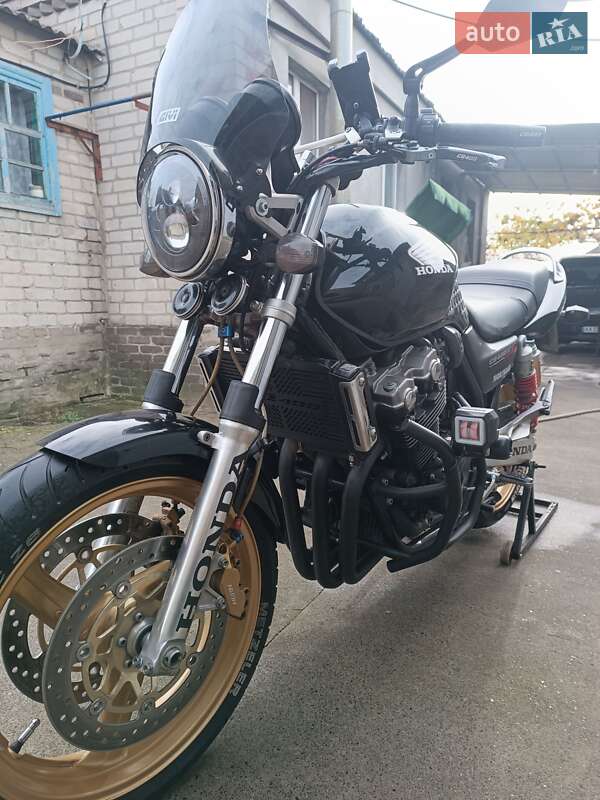 Мотоцикл Классік Honda CB 400SF 2003 в Слов'янську фото 44 Мотоцикл Классік Honda CB 400SF 2003 в Слов'янську