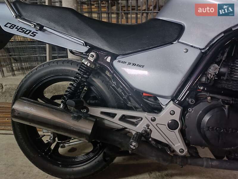Мотоцикл Без обтекателей (Naked bike) Honda CB 400SS-E 1987 в Новоселице