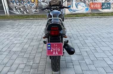 Мотоцикл Классик Honda CB 500 2000 в 