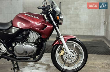 Мотоцикл Без обтекателей (Naked bike) Honda CB 500 1997 в 