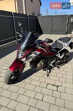 Мотоцикл Спорт-туризм Honda CB 500F 2018 в 
