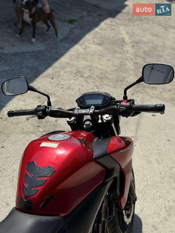 Спортбайк Honda CB 500F 2013 в Хмельницком