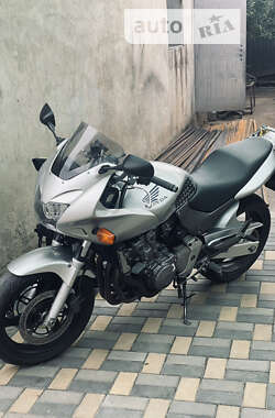 Мотоцикл Спорт-туризм Honda CB 600F Hornet 2001 в Гайвороне