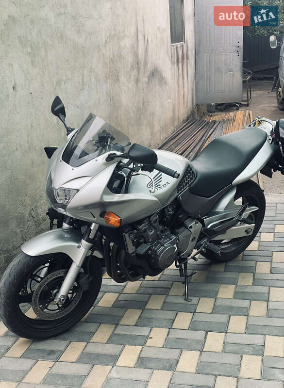 Мотоцикл Спорт-туризм Honda CB 600F Hornet 2001 в Гайвороне