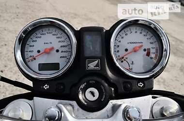 Мотоцикл Без обтекателей (Naked bike) Honda CB 600F Hornet 2003 в Киеве