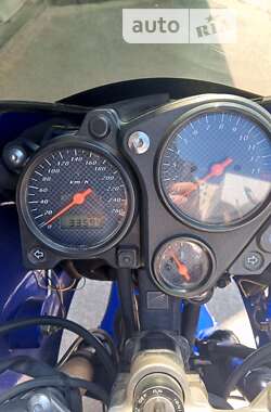 Мотоцикл Классик Honda CB 600F Hornet 2003 в Чернигове