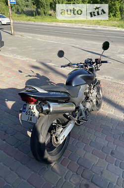 Мотоцикл Без обтекателей (Naked bike) Honda CB 600F Hornet 2001 в Киеве