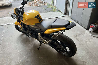 Мотоцикл Без обтекателей (Naked bike) Honda CB 600F Hornet 2011 в 