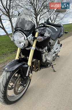Мотоцикл Без обтікачів (Naked bike) Honda CB 600F Hornet 2005 в 