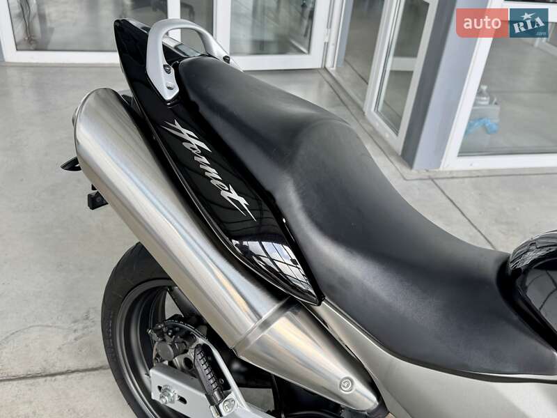 Мотоцикл Без обтекателей (Naked bike) Honda CB 600F Hornet 2004 в Хмельницком