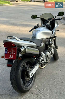 Мотоцикл Спорт-туризм Honda CB 600F Hornet 2002 в 