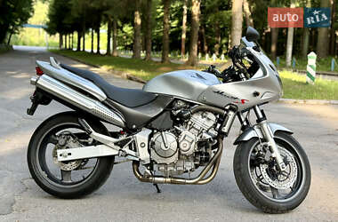 Мотоцикл Спорт-туризм Honda CB 600F Hornet 2002 в 