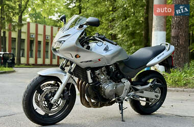 Мотоцикл Спорт-туризм Honda CB 600F Hornet 2002 в 