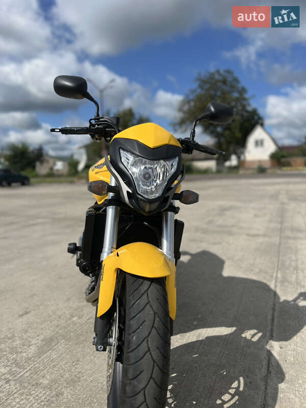 Мотоцикл Без обтекателей (Naked bike) Honda CB 600F Hornet 2011 в Вараше