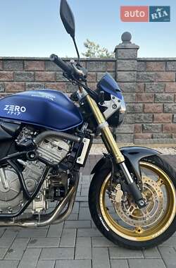 Мотоцикл Без обтекателей (Naked bike) Honda CB 600F Hornet 2005 в 