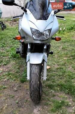 Мотоцикл Спорт-туризм Honda CB 600F Hornet 2002 в  фото 41 Мотоцикл Спорт-туризм Honda CB 600F Hornet 2002 в