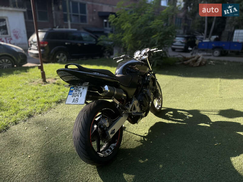 Honda CB 600F Hornet 2001