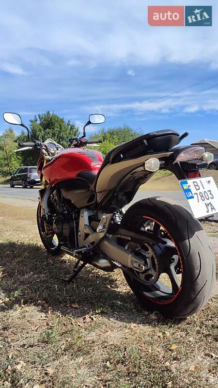Спортбайк Honda CB 600F Hornet 2007 в Гадяче